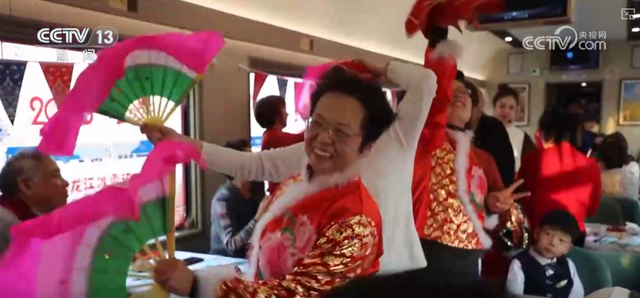 “冷”赛道激发产业发展“热”活力 “冰雪+”掀起冬季消费新热潮