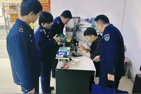 染发、烫头、美甲，过年“三件套”该提上日程了，但不建议给儿童安排！图片