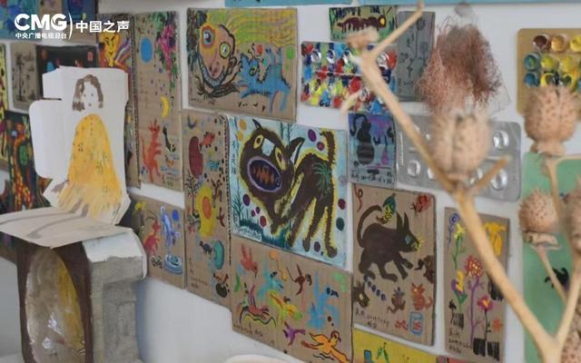 时光里丨画画和写诗是这个“超烦侠”每天最开心的事