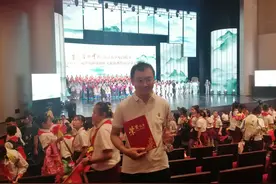 新时代中国调研行之文化中华丨爆款歌曲千亿播放背后：让大家在歌里找到自己图片