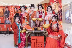 区情｜2.9亿元！喜迎开门红，春节假期杨浦消费市场火热，客流超300万人次！图片