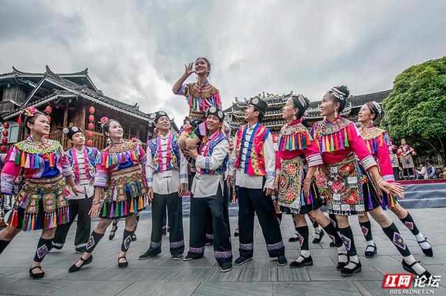 三十而立，侗乡如何庆生？带你直击通道皇都侗文化村庆典盛况