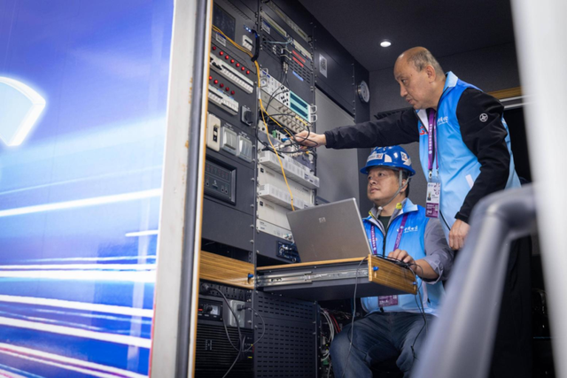 30万5G用户稳定在线！4CC 5G-A在进博会崭露头角