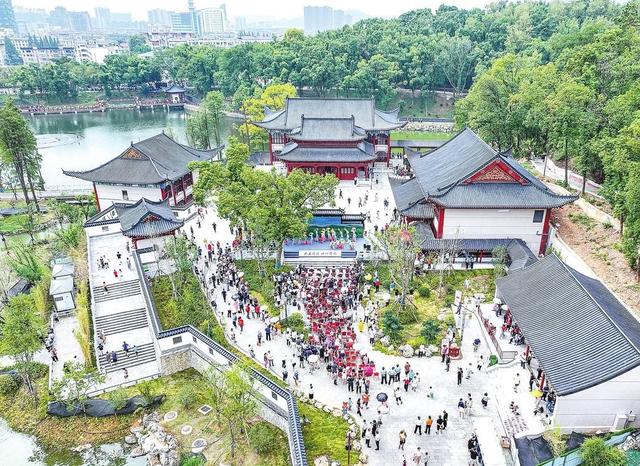 四席领跑，黄冈何以成长江文脉高地？ ——解码湖北十大长江文脉地标中的黄冈文化基因