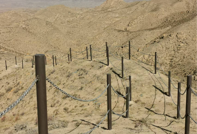 党旗红 文旅美——永昌县登山步道踏出文体旅融合新路径