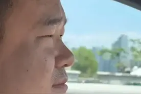 男子因“眼睛小”被误判疲劳驾驶，一路提醒20多次，客服：为保护车主，不建议关闭该功能图片
