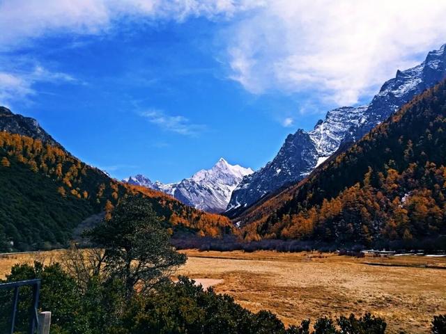 雪山下泡个汤，甘孜冬日真香！