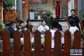 安宁温泉里的“热”力量图片