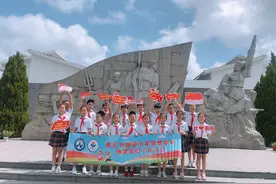 上海市浦东新区南汇外国语小学：向着平凡生长，绽放文明风采图片