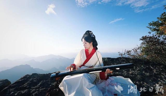 来宣恩土鱼河 打卡现实版“千里江山图”