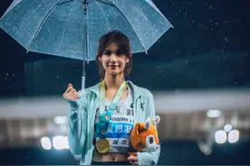 什么是“青年该有的模样，世界应有的美好”图片