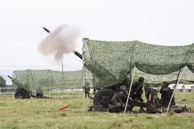 台媒：台军“66旅”选岛内中学进行阵地掩蔽演练，引起家长恐慌，网友批“脑壳坏了”？图片