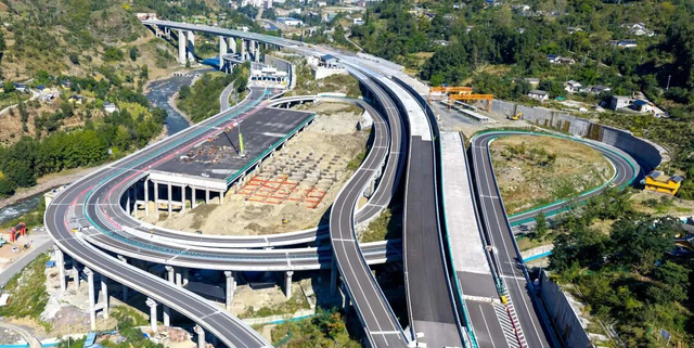 乐西高速马昭段贯通！凉山东线风光美出圈