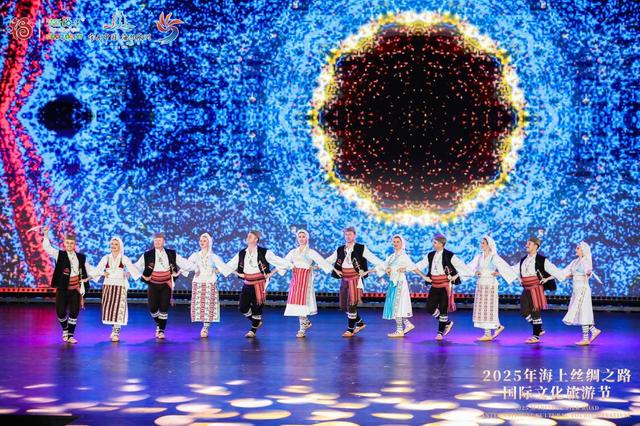 当千年非遗“潮”起来：2025海丝国际文旅节上演“世遗辉映·世界共享”非遗跨界大秀