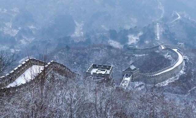 雪润慕田峪