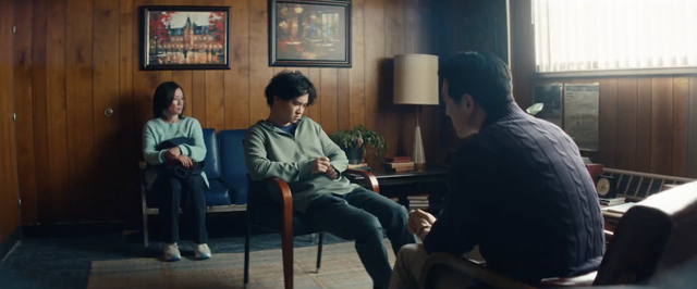 早报｜第十五届全运会正式开幕/最高法将对「开门杀」等问题作出规定/ 4.99 万元起，京东第一辆车正式发布