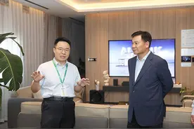 苏宁张近东到访A.O.史密斯 共商战略合作共话未来发展图片
