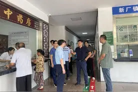 付勇调度新厂镇“群腐”集中整治、镇域经济暨秸秆禁烧工作图片