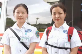 护士节+母亲节  孩子眼中的护士妈妈是啥样？