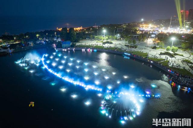 青岛西海岸“水光盛宴”开启夜游新模式