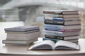 重庆：召开现代产业学院建设现场会图片