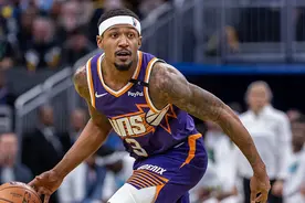 比尔经纪人：未与太阳或任何其他球队就交易展开讨论图片