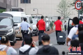 直击北京高考：警方多措并举护航 全力保障安全有序图片