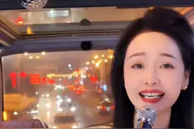 一级演员登上合肥夜游巴士 安徽省歌舞剧院跨界直播火爆出圈图片