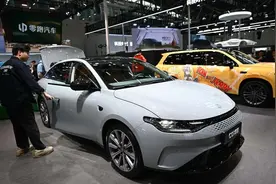 车企年末“冲量战”开打！多家车企推出“免息购车”图片