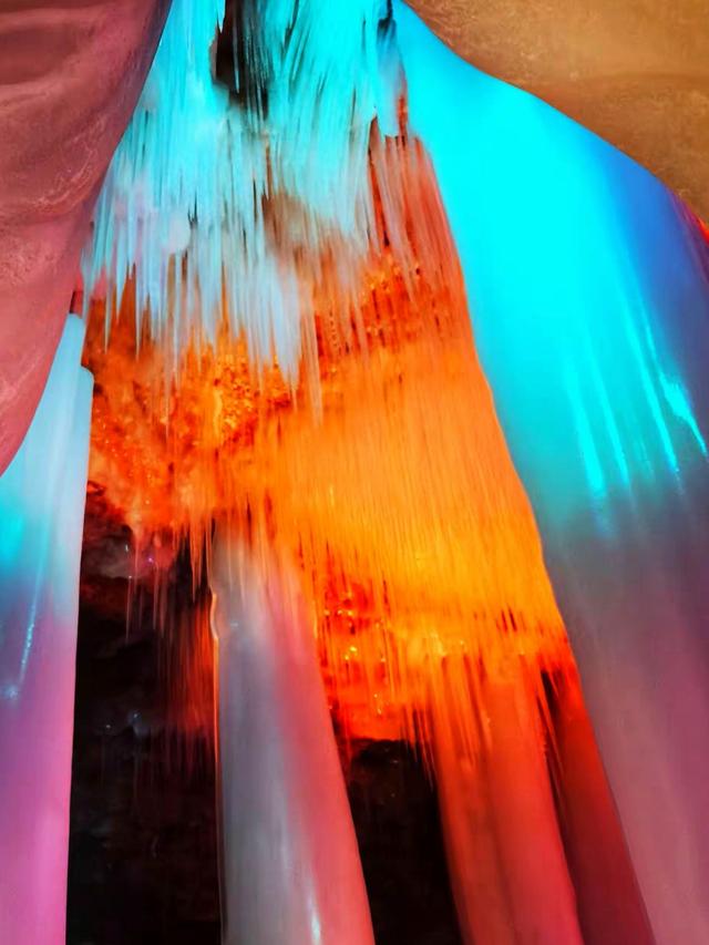 晚潮｜万年冰洞的谜团