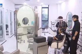 海南理发师王平涛：兢兢业业美发29年 愿培养更多美发手艺人图片