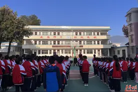 深耕“双减”，践行“五育并举”，学校运动会助推教育高质量发展图片