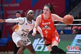 WCBA：四川女篮逆转战胜东莞女篮图片