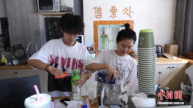 （走进中国乡村）径山“新茶事”：青年入乡焕新千年禅茶