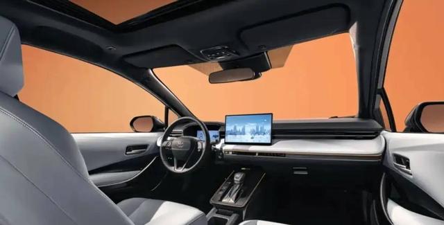 起售价不到 10 万！卡罗拉和雷凌双双加长，丰田终于想通了