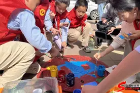 临汾市尧都区大福社区携手学校开展垃圾分类志愿者服务活动图片