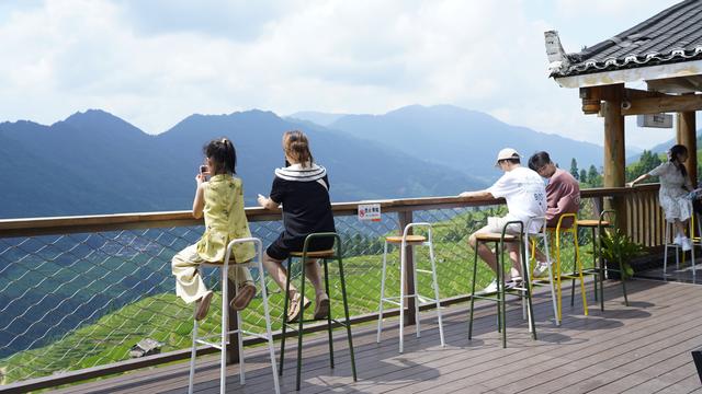 从江：加榜梯田景区创新旅游业态