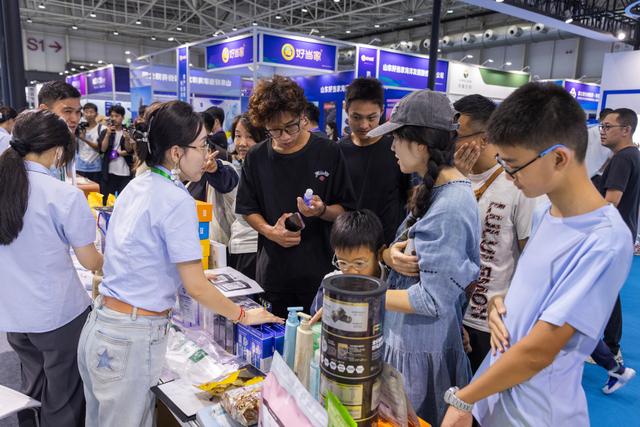 打卡2025东亚海洋博览会，感受蓝色海洋科技魅力