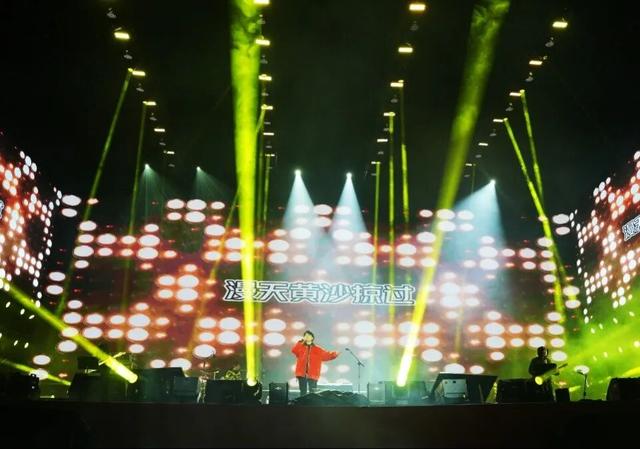 来江宁跨年，绝摆！