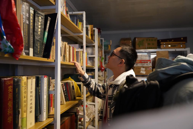 新华走笔丨袁全：寻找王万青
