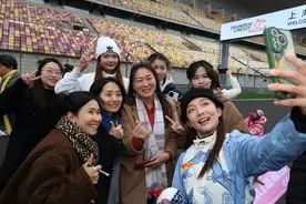 感受F1中国站的魅力，周冠宇被人抢了先？图片