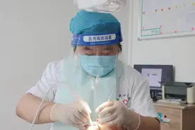 洗牙会让牙齿变松？真相是……图片