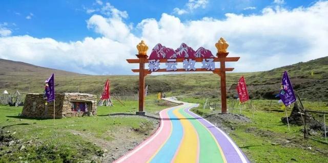 甘孜县的冬天真的太适合慢慢游了！