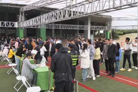 2025“扬马”开跑在即 参赛装备开领  扬马嘉年华同步启幕图片