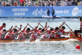 （杭州亚运会）龙舟——中国队夺得男子200米冠军图片
