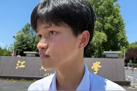 用面门挡下必进球的苏超队员：“我身后就是球门，肯定要把那个角度封住”图片