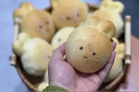 可爱又美味！一起学做兔子豆乳餐包→图片