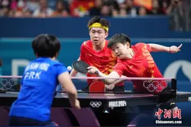 包揽五金！一起回顾国乒巴黎超暖高燃名场面图片