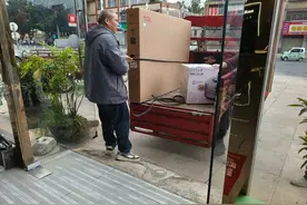 门店仓库“挤满”已售暂存商品！ “国补”带旺春节档家电消费|新春万象录图片