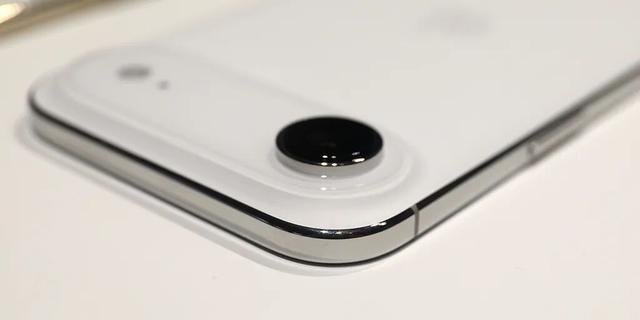iPhone Air真机惊艳，一小时极限体验苹果秋季全系新品